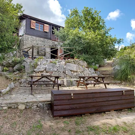 Kır Evi Quinta Do Castelo - Casa De Madeira *