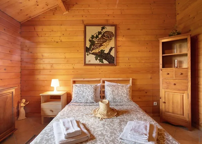 Country house Quinta Do Castelo - Casa De Madeira Reguengo Grande